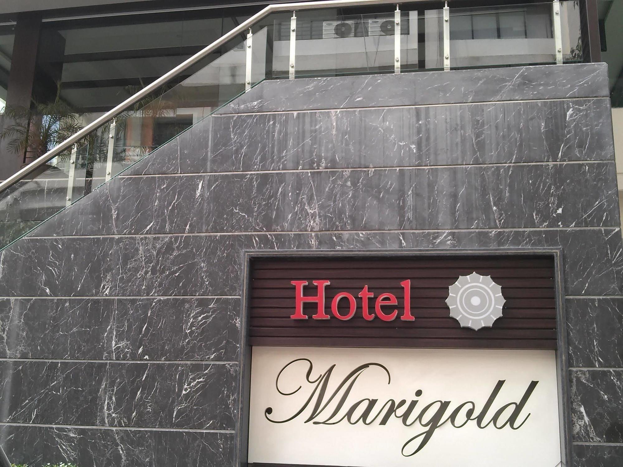 Hotel Marigold Vadodara Exterior foto